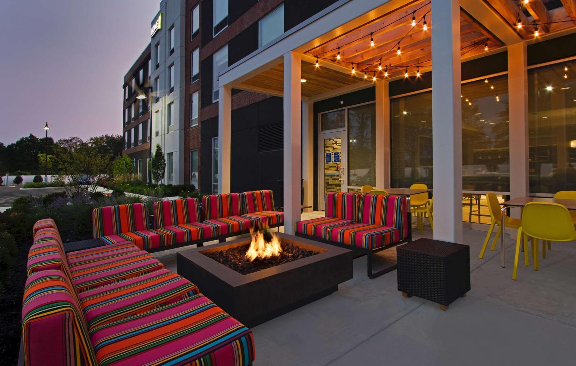 Home2 Suites By Hilton Grove City Columbus Экстерьер фото
